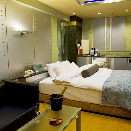 יוקוהאמה Hotel Grand Garden (Adults Only) חדר תמונה